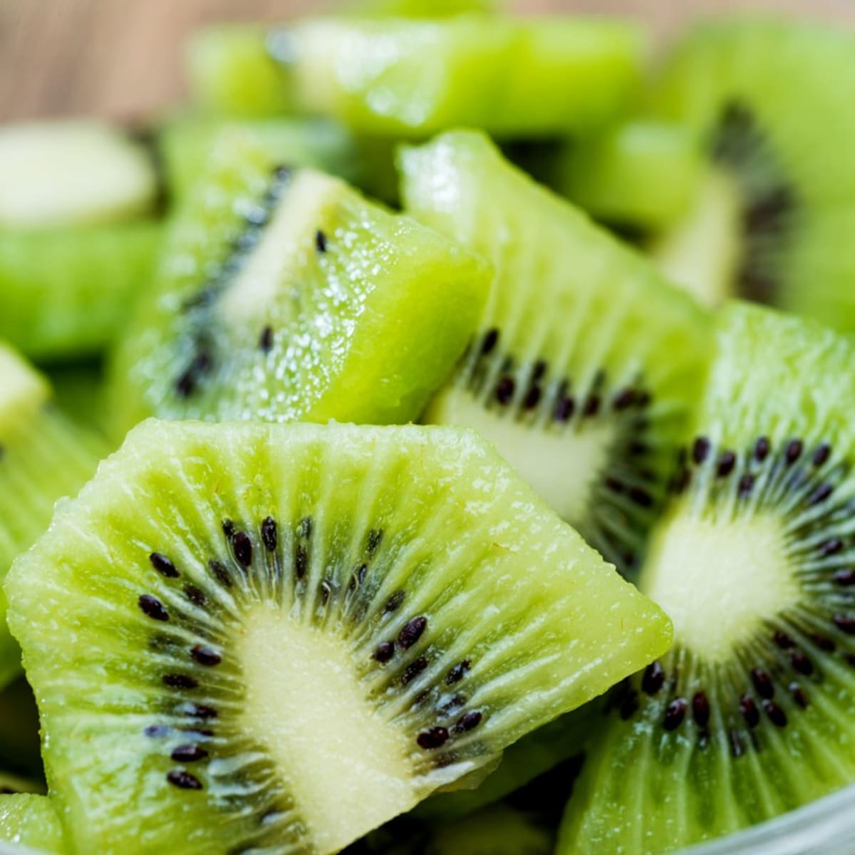 Health Benefits OF Kiwi Fruit