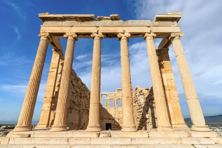 “Athens Today: Navigating the Currents of Change in the Cradle of Western Civilization”